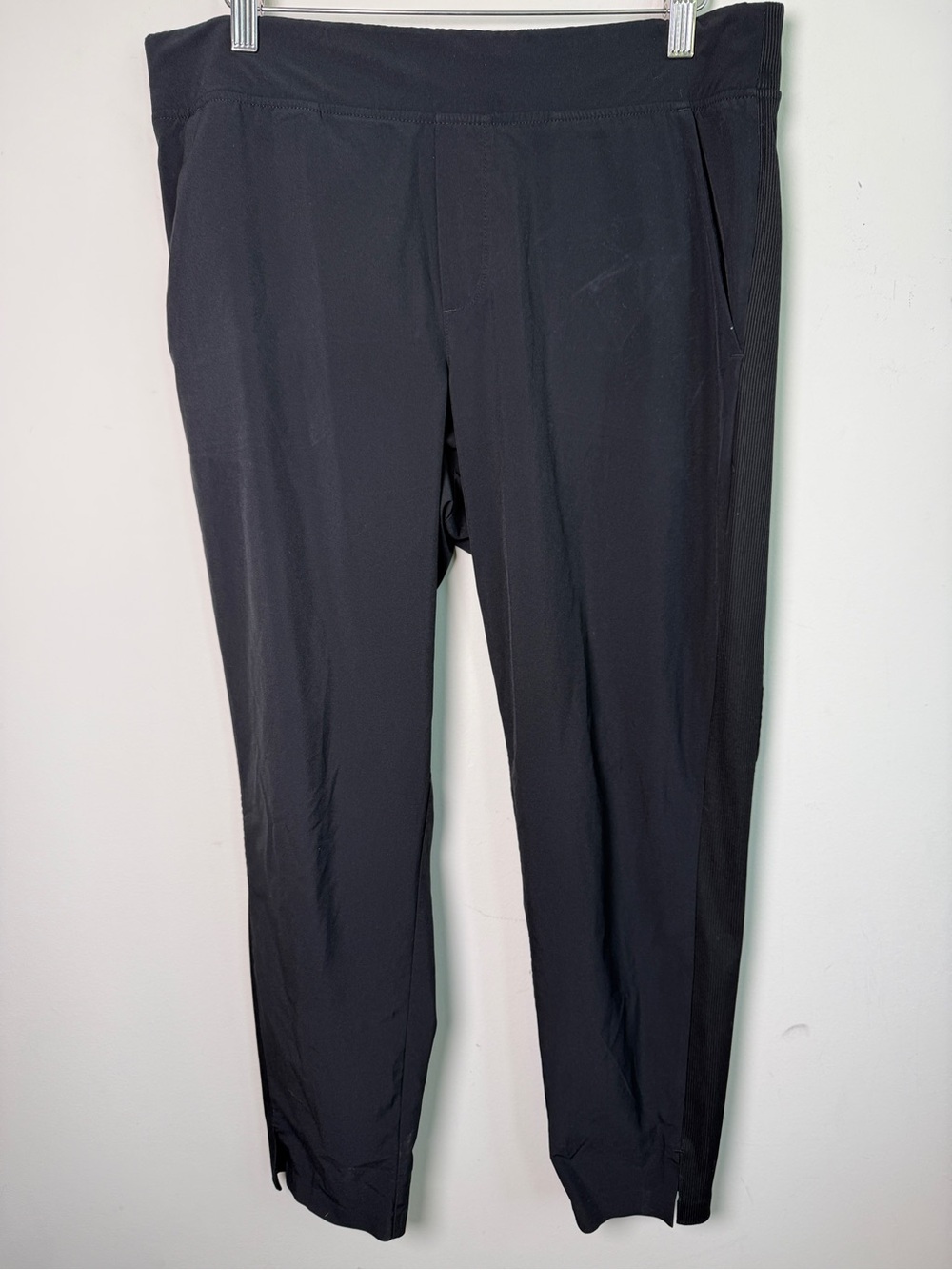 Athleta Brooklyn Ankle Pant Black Ribbed Panel Sz 8P Travel Workwear